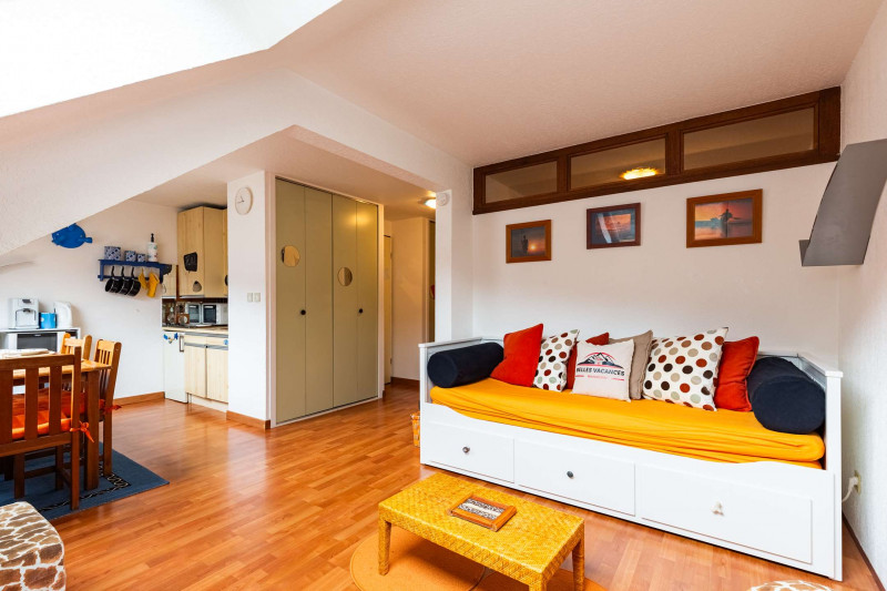 _clients_106517002_photos_618a_8572482 _clients_106517002_photos_618a_8572482