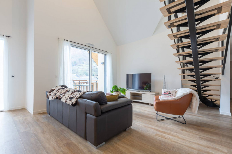 _clients_106517002_photos_619a_7900783