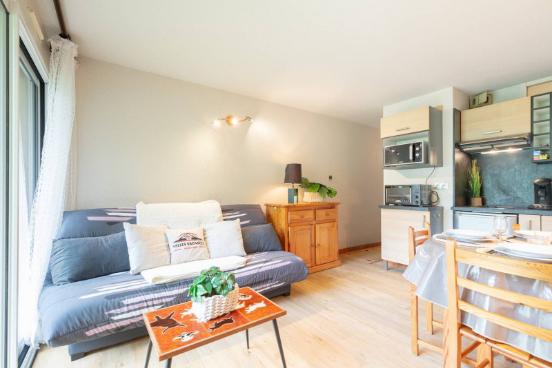 _clients_106517002_photos_623a_8077496