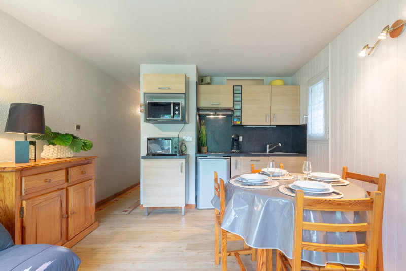 _clients_106517002_photos_623c_8077498