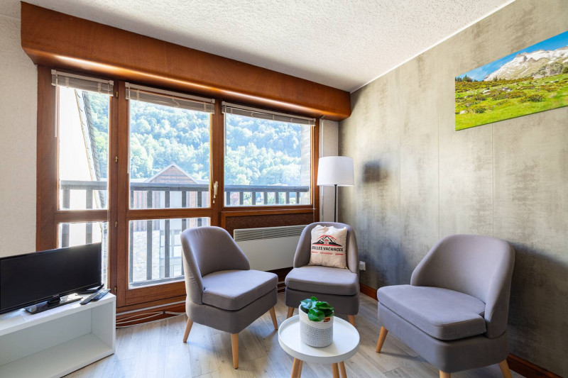 _clients_106517002_photos_637c_8254562