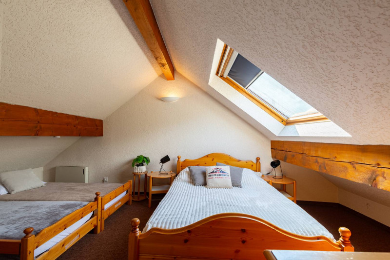 _clients_106517002_photos_637j_8230275