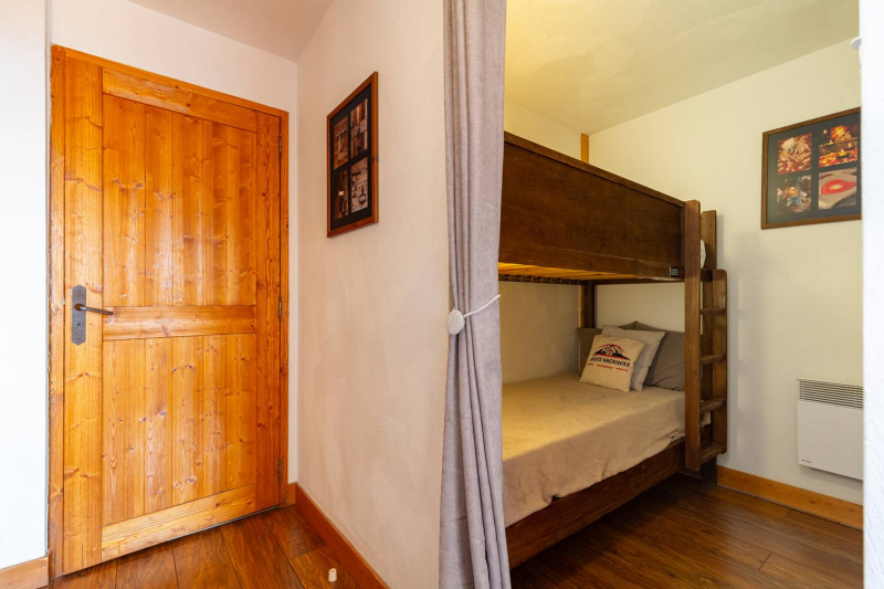 _clients_106517002_photos_638f_8704388