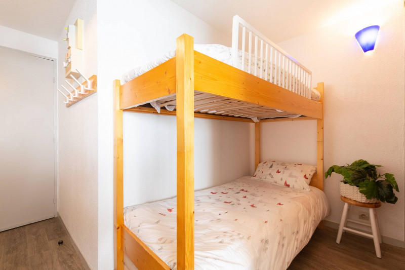 _clients_106517002_photos_643f_8083816