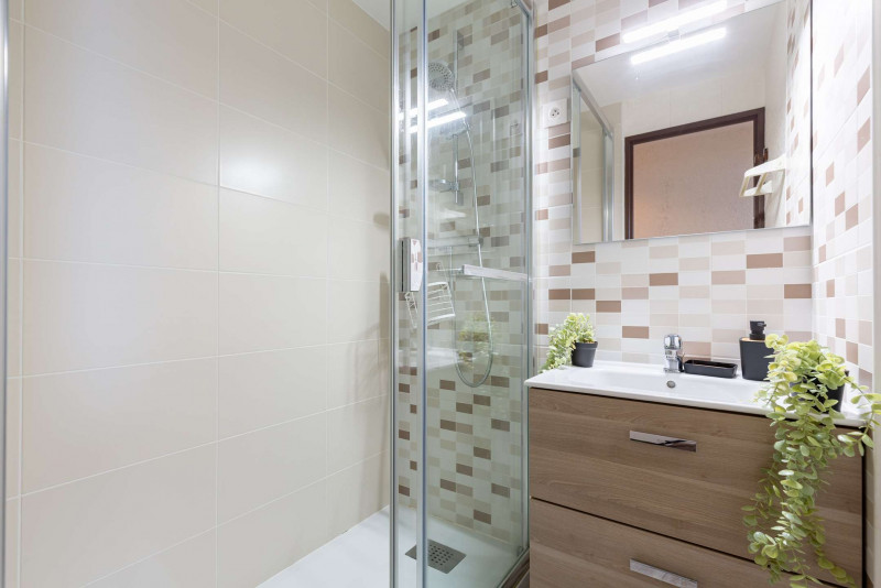 _clients_106517002_photos_647l_8338646