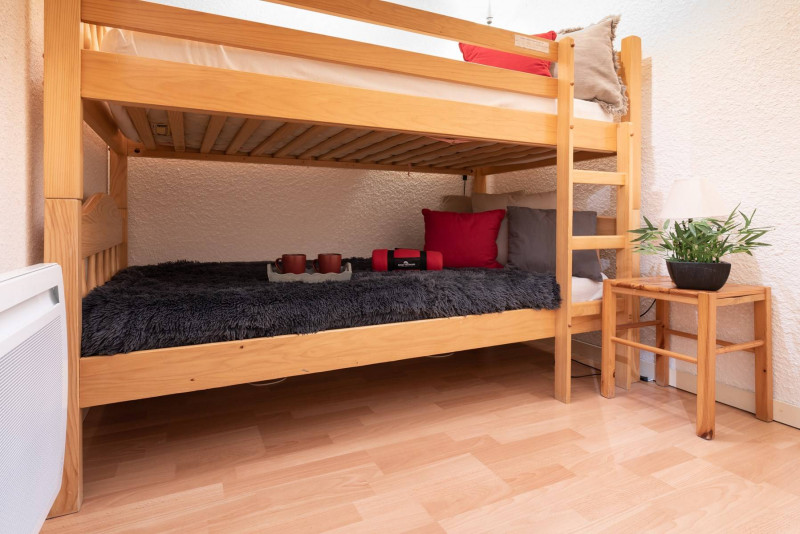 _clients_106517002_photos_7f_8722560