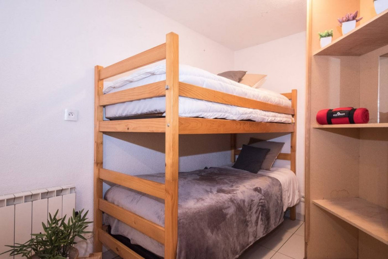 _clients_106517002_photos_80k_8126754