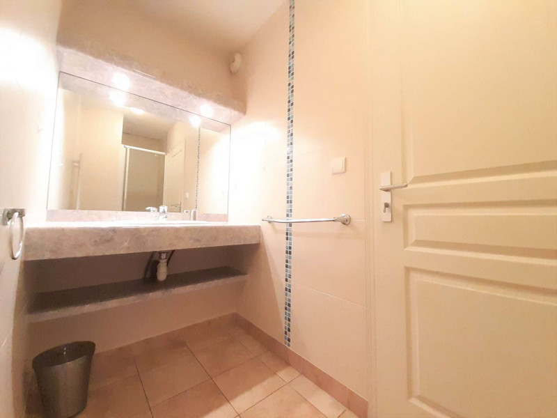 _clients_106517003_photos_383j_8060703