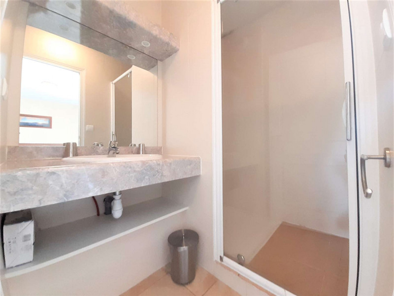 _clients_106517003_photos_384i_8592061 _clients_106517003_photos_384i_8592061