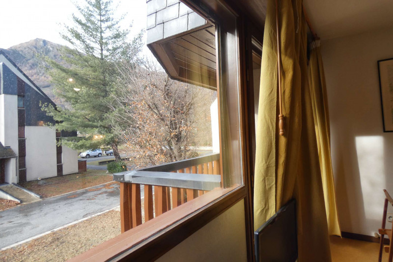 _clients_106517003_photos_461j_8237891