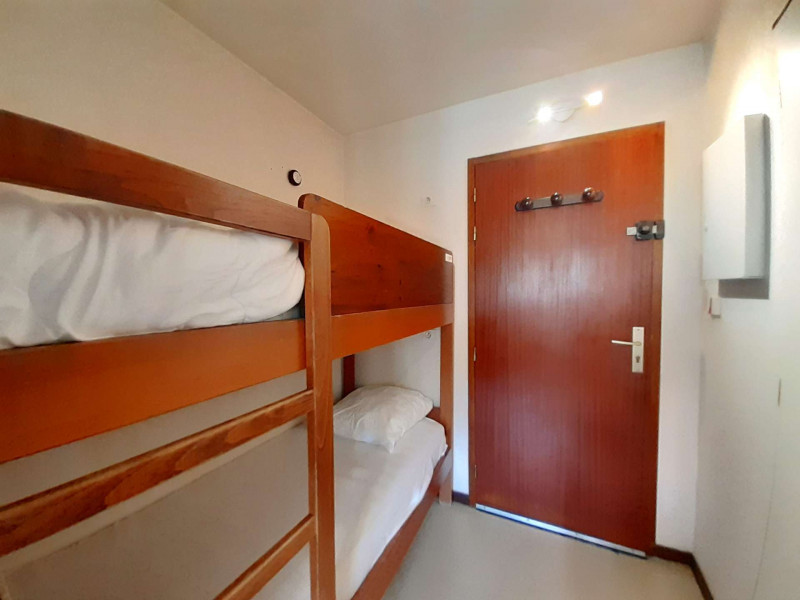 _clients_106517003_photos_462j_8681960