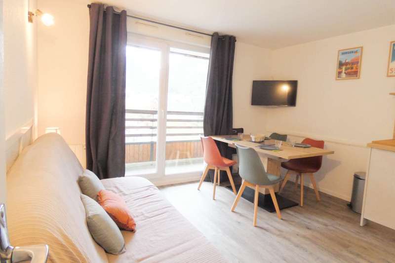 _clients_106517003_photos_697b_8586497