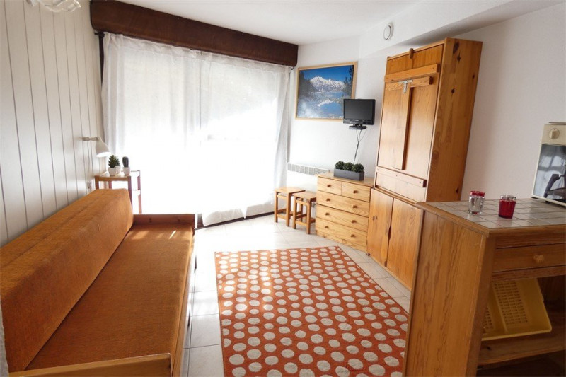 _clients_106517003_photos_698a_8670401