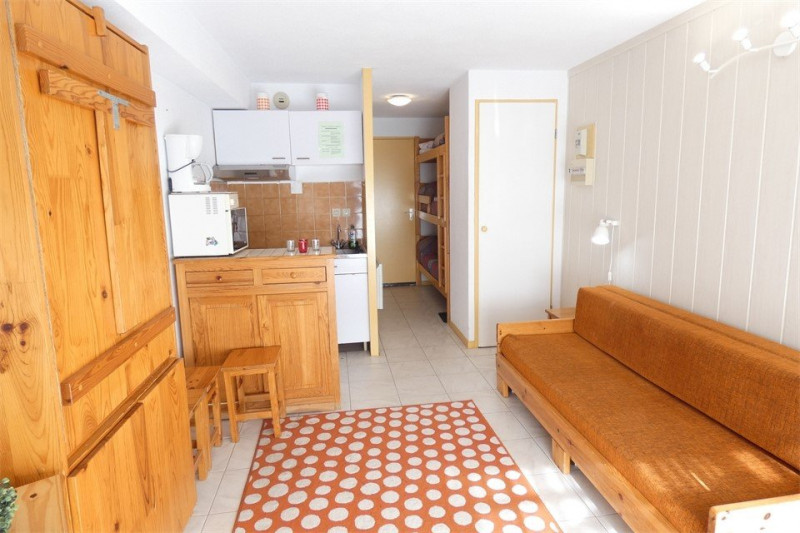 _clients_106517003_photos_698b_8207708