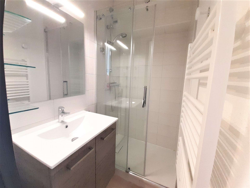 _clients_106517003_photos_702j_8158822 _clients_106517003_photos_702j_8158822