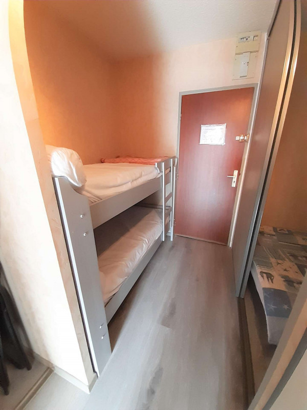 _clients_106517003_photos_733i_8158936 _clients_106517003_photos_733i_8158936