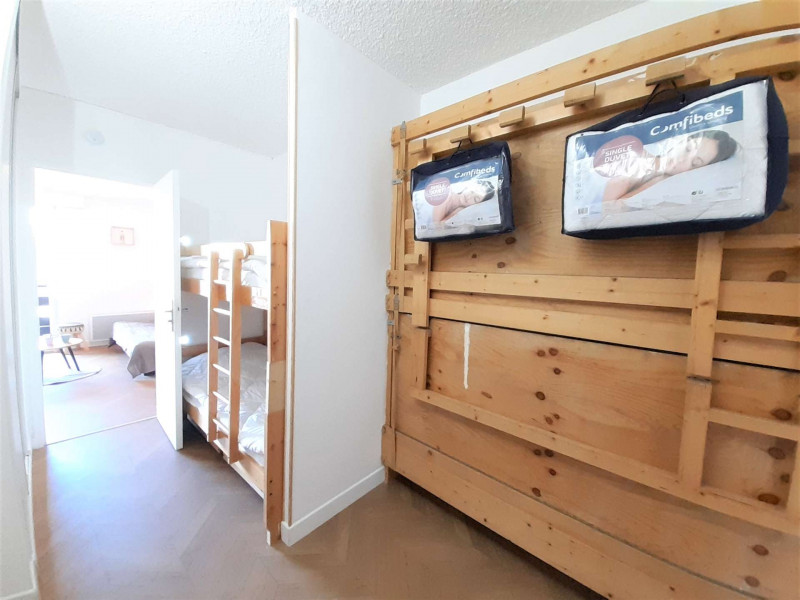 _clients_106517003_photos_747i_8610701 _clients_106517003_photos_747i_8610701