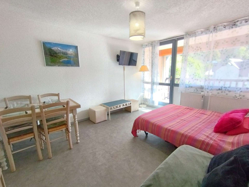 _clients_106517003_photos_767d_8844048 _clients_106517003_photos_767d_8844048