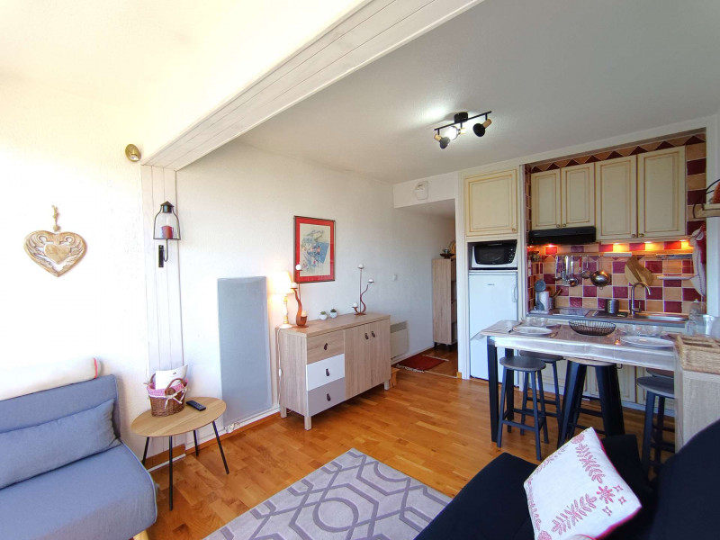 _clients_106517003_photos_799d_8442930 _clients_106517003_photos_799d_8442930