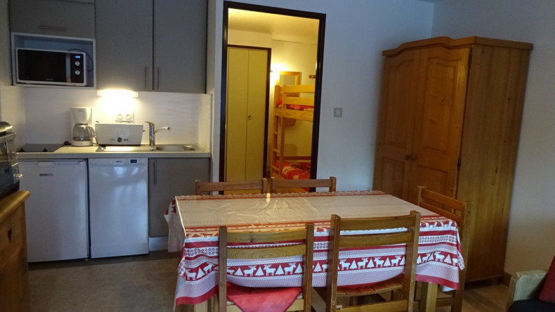 _clients_106517101_photos_8d_8441782 _clients_106517101_photos_8d_8441782