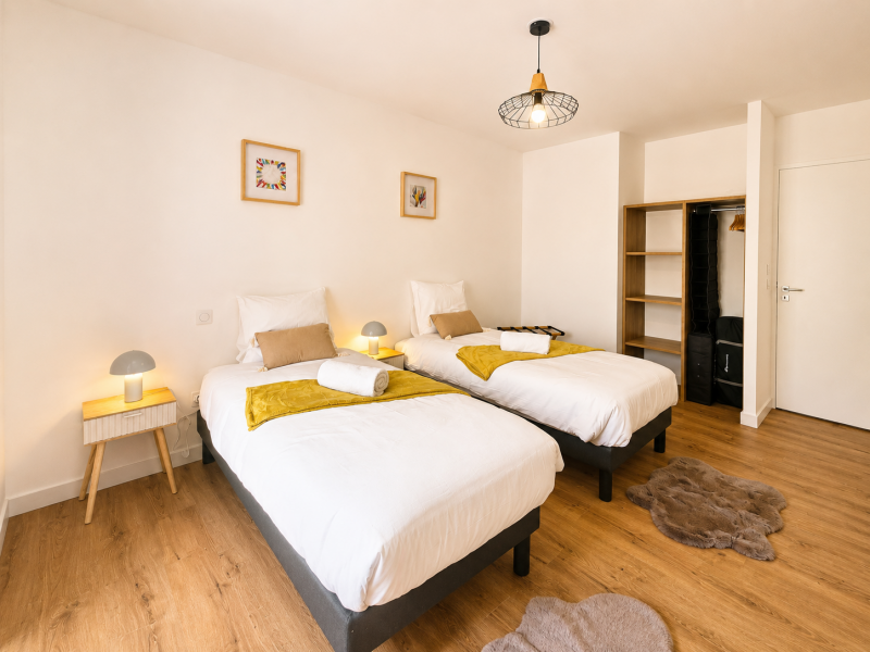 chambre-2-9098460 chambre-2-9098460