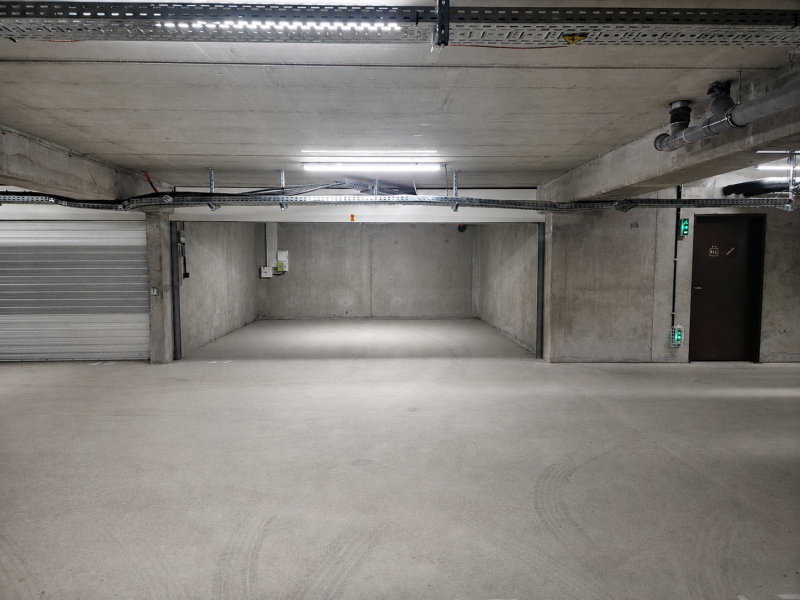 double-garage-9098468 double-garage-9098468