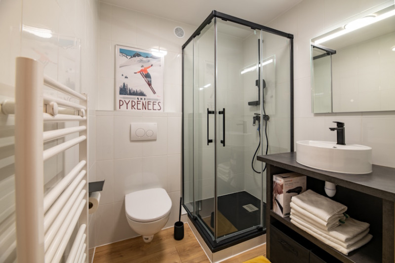 petv-appt203-03-7944189