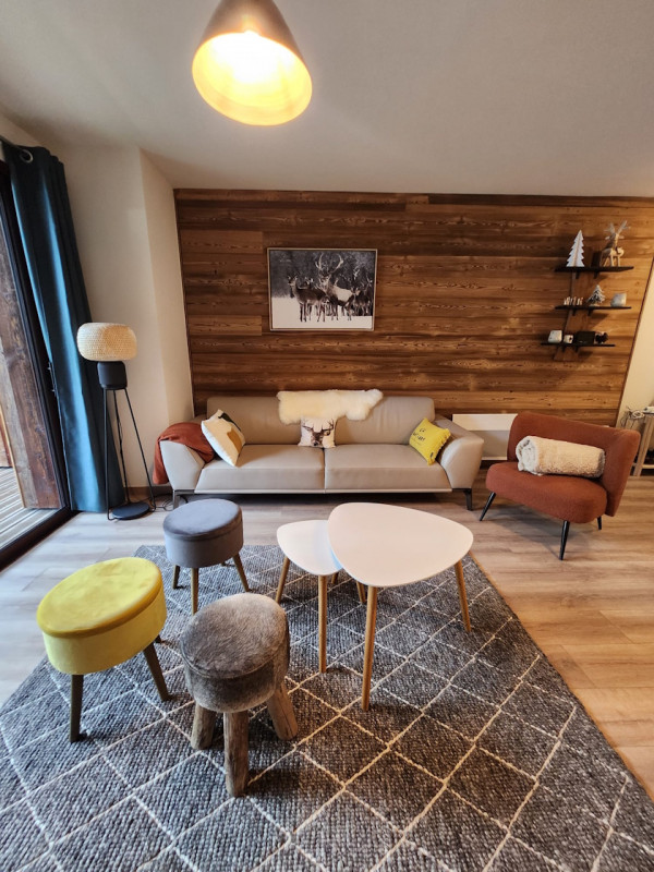 salon-2-7594121 salon-2-7594121