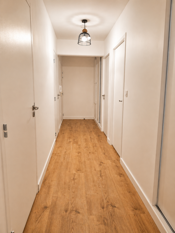 vu-couloir-depuis-le-s-jour-9098463 vu-couloir-depuis-le-s-jour-9098463